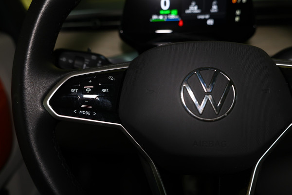 Volkswagen ID. Buzz 1st Max 77kWh BTW | Elek. Deuren | Leder | 360° | Trekhaak