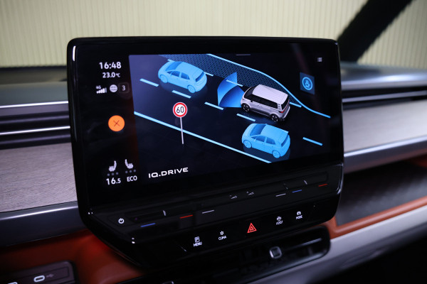 Volkswagen ID. Buzz 1st Max 77kWh BTW | Elek. Deuren | Leder | 360° | Trekhaak
