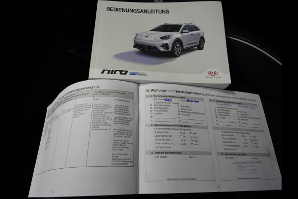 Kia e-Niro ExecutiveLine 64 kWh LEER/MEMORY/CAMERA/LED/JBL/17"LMV!