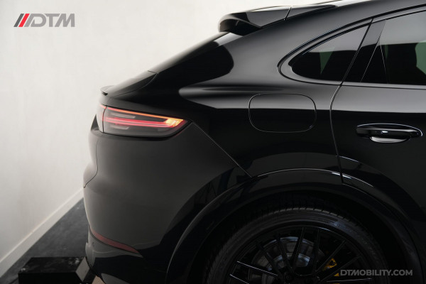 Porsche Cayenne Coupé 3.0 E-Hybrid Platinum Sport Design & Chrono | Vol Optie!