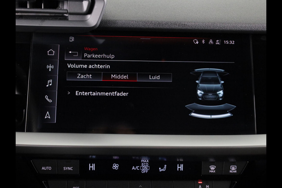 Audi A3 Sportback 30 TFSI S edition 110 pk | Navigatie | Parkeersensoren achter | Autom. airco | LED koplampen | Apple Carplay/Android Auto |