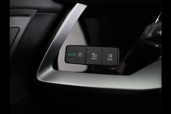 Audi A3 Sportback 30 TFSI S edition 110 pk | Navigatie | Parkeersensoren achter | Autom. airco | LED koplampen | Apple Carplay/Android Auto |