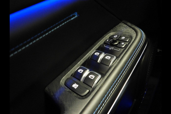 Lynk & Co 01 1.5 PHEV BlackEdition NAVI/360CAM/SCHUIFDAK/LED/20"LMV!