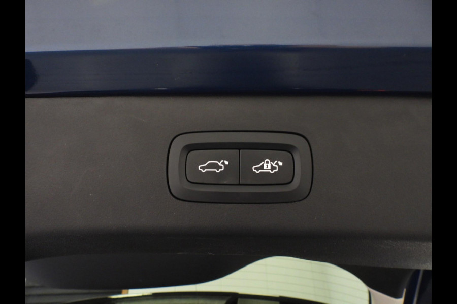 Lynk & Co 01 1.5 PHEV BlackEdition NAVI/360CAM/SCHUIFDAK/LED/20"LMV!