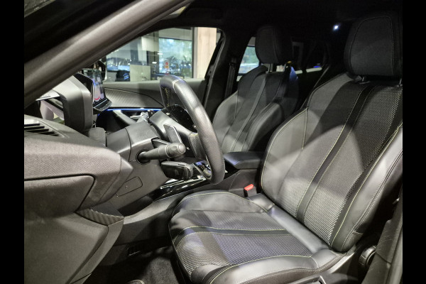 Peugeot 2008 1.2 Hybrid 145 GT 360 Camera | Groot Navi | Carplay/Android | LED | Half leer | Dode-hoek