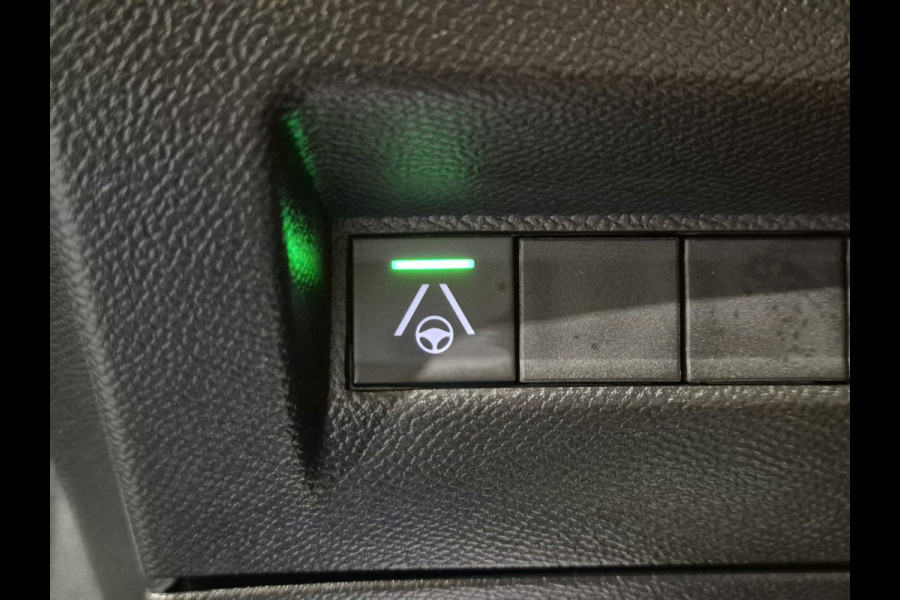 Peugeot 2008 1.2 Hybrid 145 GT 360 Camera | Groot Navi | Carplay/Android | LED | Half leer | Dode-hoek