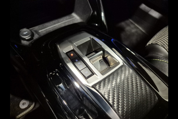 Peugeot 2008 1.2 Hybrid 145 GT 360 Camera | Groot Navi | Carplay/Android | LED | Half leer | Dode-hoek