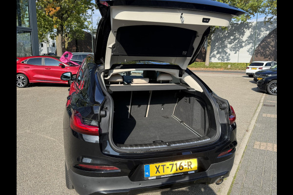 BMW X4 xDrive20i High Executive | MEMORY | ELEK. STOELEN | ELEK. ACHTERKLEP | TREKHAAK | ACHTERUITRIJCAMERA | PANORAMADAK |