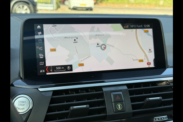 BMW X4 xDrive20i High Executive | MEMORY | ELEK. STOELEN | ELEK. ACHTERKLEP | TREKHAAK | ACHTERUITRIJCAMERA | PANORAMADAK |