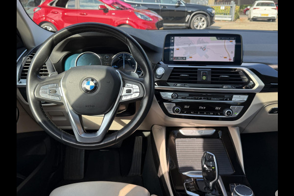 BMW X4 xDrive20i High Executive | MEMORY | ELEK. STOELEN | ELEK. ACHTERKLEP | TREKHAAK | ACHTERUITRIJCAMERA | PANORAMADAK |