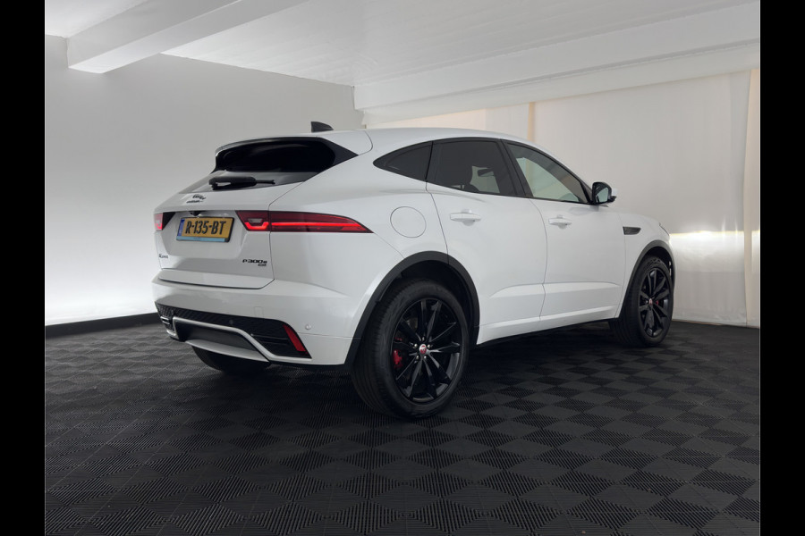 Jaguar E-Pace 1.5 P300e AWD R-Dynamic HSE (Plug-in) {SoH-99%} (INCL.BTW) *LEATHER | FULL-LED | MEMORY-PACK | MERIDIAN-SOUND | BLIND-SPOT | CAMERA | NAVI-FULLMAP | HEATED-SPORTSEATS | DAB+ | KEYLESS | ECC | PDC | CRUISE | 20''ALU*