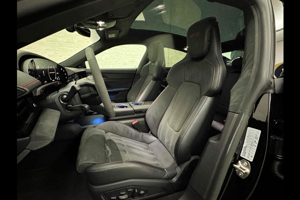 Porsche Taycan GTS 93 kWh | Luchtvering | Passagier-Display | 360 Camera | ACC | Inno-Drive | Sportstoelen | Panorama | Sport-Chrono | BOSE | Warmtepomp | Memory | Matrix-LED | 4-Zone Climate Control | Stuurverwarming | Stoelverwarming V+A | Keyless-Entry | 21 inch |