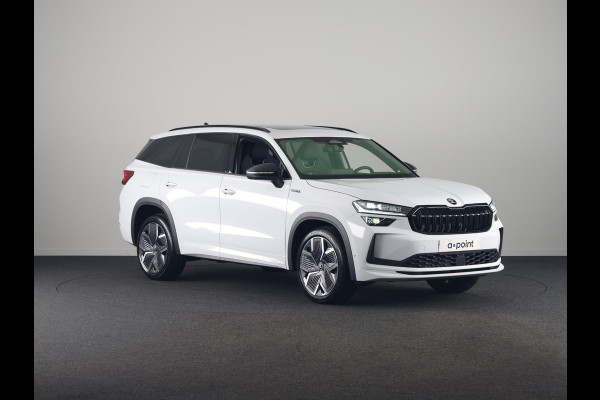 Škoda Kodiaq 1.5 TSI PHEV Sportline Business 204 pk 6 versn. DSG | Dynamic Chassis Control Pakket | Comfort Pakket | Head-up display | Parkeer Pakket | Winter Pakket | Trekhaak | Panoramadak |  20" lichtmetalen velgen Rila aero, antraciet zwart
