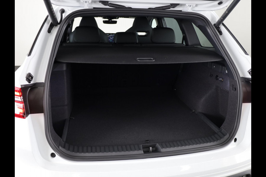 Škoda Kodiaq 1.5 TSI PHEV Sportline Business 204 pk 6 versn. DSG | Dynamic Chassis Control Pakket | Comfort Pakket | Head-up display | Parkeer Pakket | Winter Pakket | Trekhaak | Panoramadak |  20" lichtmetalen velgen Rila aero, antraciet zwart