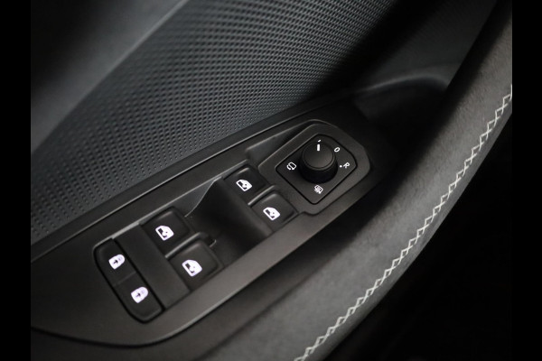 Škoda Kodiaq 1.5 TSI PHEV Sportline Business 204 pk 6 versn. DSG | Dynamic Chassis Control Pakket | Comfort Pakket | Head-up display | Parkeer Pakket | Winter Pakket | Trekhaak | Panoramadak |  20" lichtmetalen velgen Rila aero, antraciet zwart