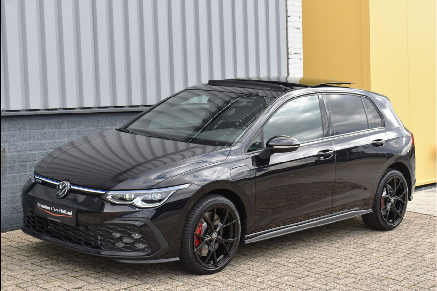 Volkswagen Golf 1.4 eHybrid GTE 245 Pk Pano Navi Camera IQ Light Sfeerverlichting
