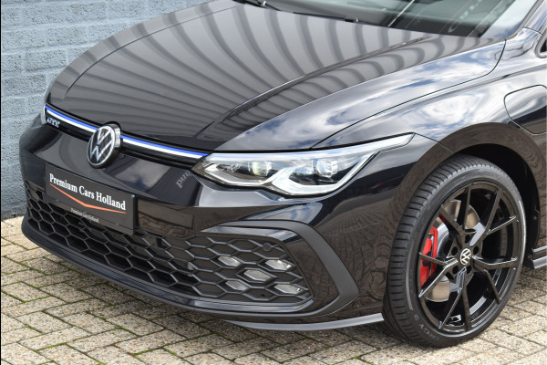 Volkswagen Golf 1.4 eHybrid GTE 245 Pk Pano Navi Camera IQ Light Sfeerverlichting
