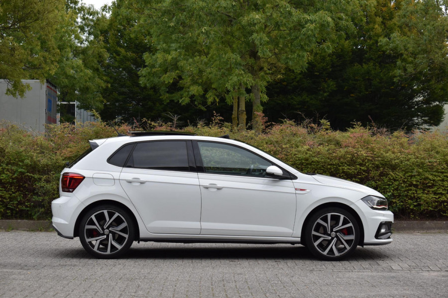 Volkswagen Polo 2.0 TSI GTI Pano Keyess BBD Camera ACC