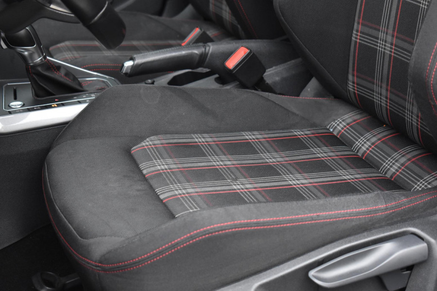 Volkswagen Polo 2.0 TSI GTI Pano Keyess BBD Camera ACC