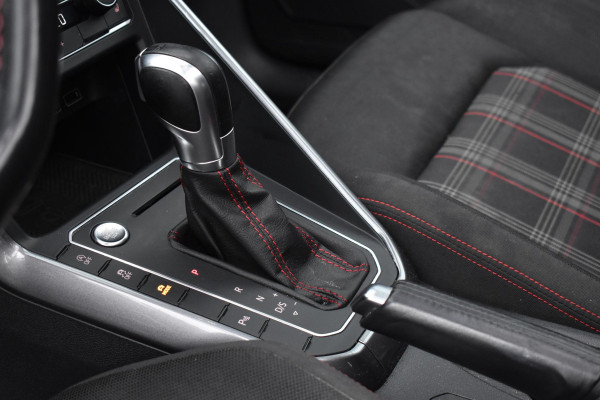 Volkswagen Polo 2.0 TSI GTI Pano Keyess BBD Camera ACC