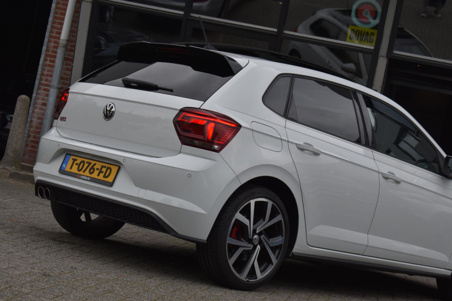 Volkswagen Polo 2.0 TSI GTI Pano Keyess BBD Camera ACC
