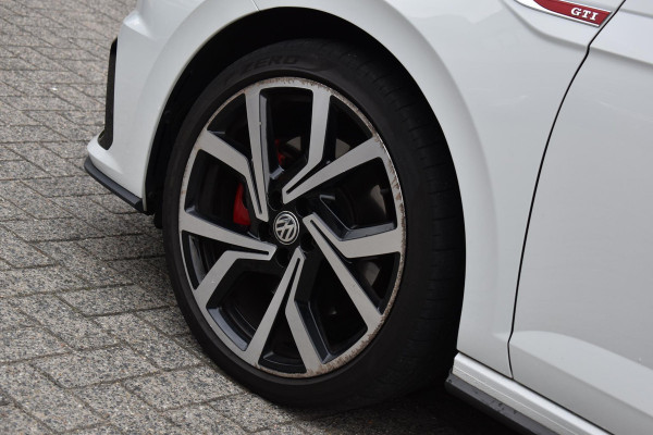 Volkswagen Polo 2.0 TSI GTI Pano Keyess BBD Camera ACC
