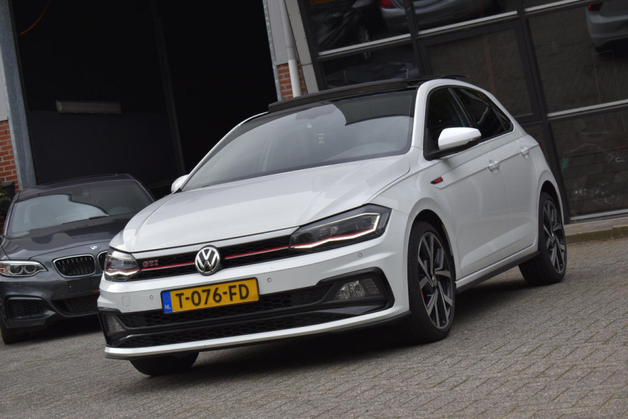 Volkswagen Polo 2.0 TSI GTI Pano Keyess BBD Camera ACC