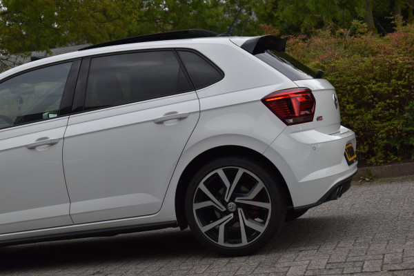 Volkswagen Polo 2.0 TSI GTI Pano Keyess BBD Camera ACC