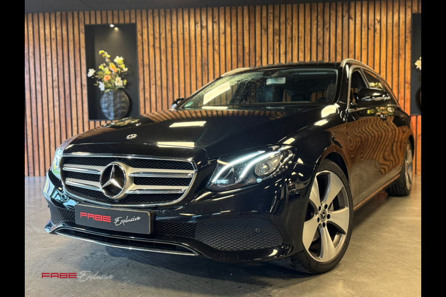 Mercedes-Benz E-Klasse Estate 250 Premium Plus / Schuifdak / Trekhaak / Sfeerverlichting / Camera / Stoelverwarming