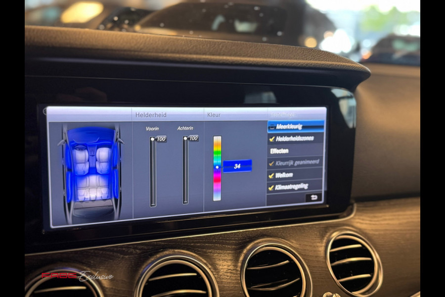 Mercedes-Benz E-Klasse Estate 250 Premium Plus / Schuifdak / Trekhaak / Sfeerverlichting / Camera / Stoelverwarming
