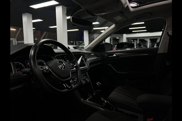 Volkswagen T-Roc 1.0 TSI | Elek.Koffer| Carplay| ACC | Pano