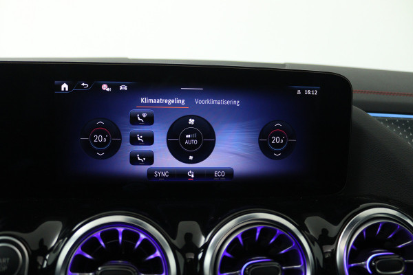 Mercedes-Benz EQA 250+ Business Solution AMG 71 kWh (PANORAMADAK, SFEERVERLICHTING, MOMERY SEATS, RONDOMZICHT CAMERA, FABRIEKSGARANTIE)