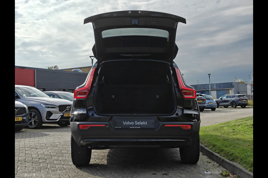 Volvo XC40 B4 211PK Plus Dark | Stoel/Stuur Verwarming | Trekhaak |  ACC | H&K | BLIS | Keyless |