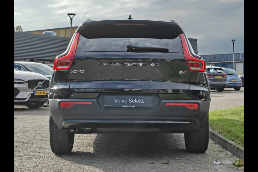 Volvo XC40 B4 211PK Plus Dark | Stoel/Stuur Verwarming | Trekhaak |  ACC | H&K | BLIS | Keyless |