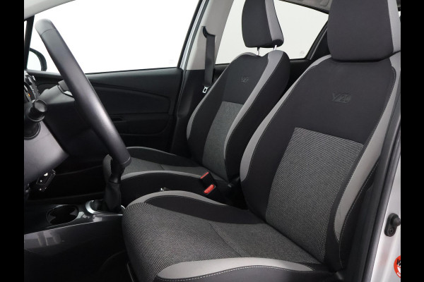 Toyota Yaris 1.0 VVT-i Y20 Bi-Tone | Garantie tot 05-2029! | Navigatie | Camera | Cruise Control | Privacy Glass
