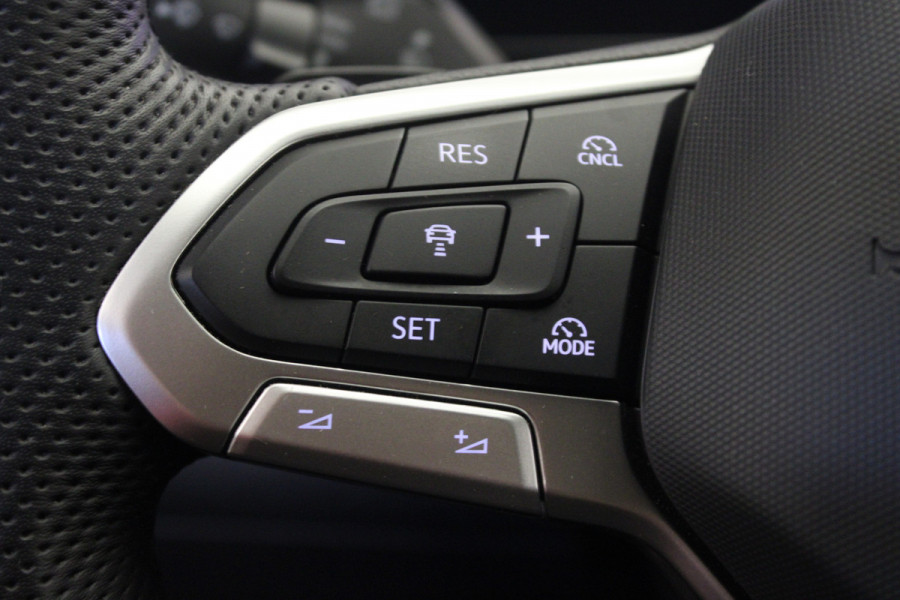 Volkswagen T-Roc 1.5 Hybrid R-Line