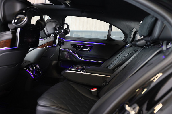 Mercedes-Benz S-Klasse 580 e 4MATIC Lang AMG Line / Chauffeurspakket Plus / Massage / Koptelefoons / Head Up / Pano / 360 Camera