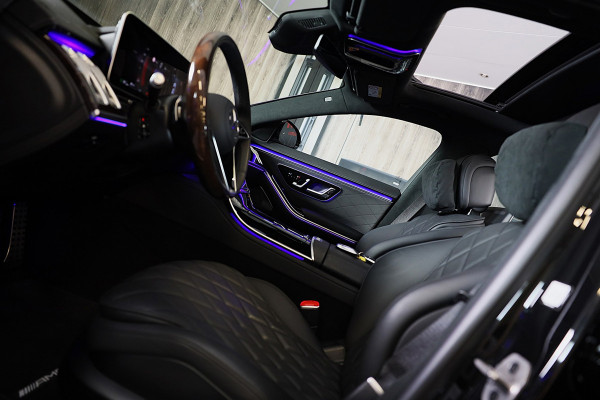 Mercedes-Benz S-Klasse 580 e 4MATIC Lang AMG Line / Chauffeurspakket Plus / Massage / Koptelefoons / Head Up / Pano / 360 Camera