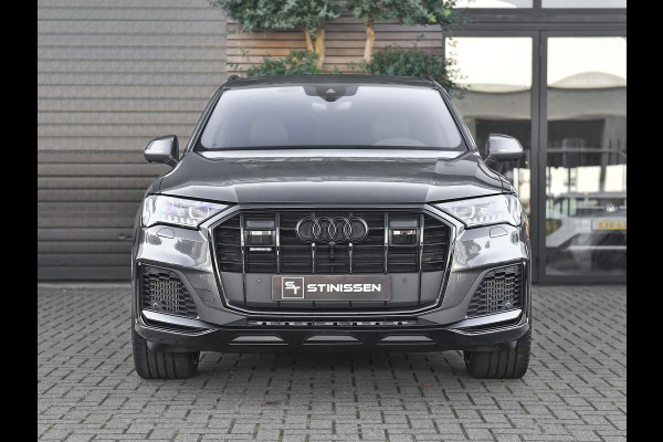 Audi Q7 55 TFSI quattro S Line Ex BTW/ BPM Panoramadak ACC Leren bekleding 22 inch velgen Trekhaak
