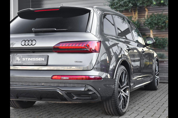 Audi Q7 55 TFSI quattro S Line Ex BTW/ BPM Panoramadak ACC Leren bekleding 22 inch velgen Trekhaak