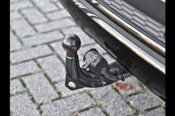 Audi Q7 55 TFSI quattro S Line Ex BTW/ BPM Panoramadak ACC Leren bekleding 22 inch velgen Trekhaak