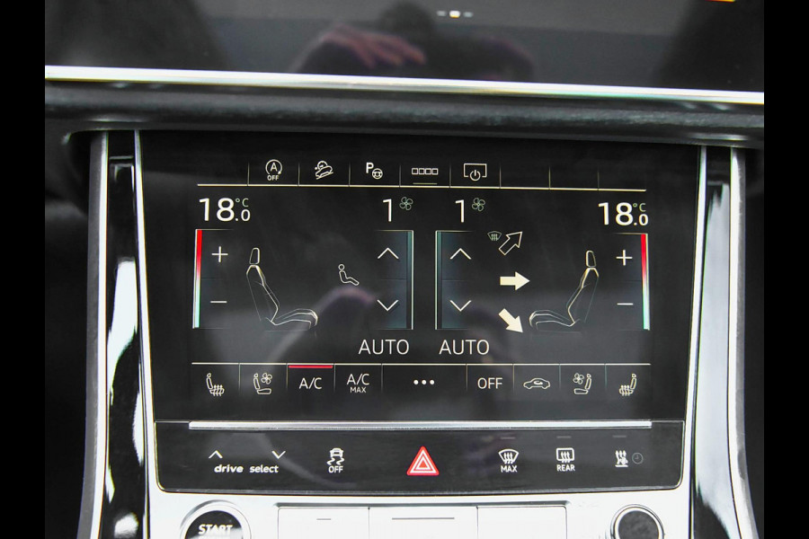 Audi Q7 55 TFSI quattro S Line Ex BTW/ BPM Panoramadak ACC Leren bekleding 22 inch velgen Trekhaak
