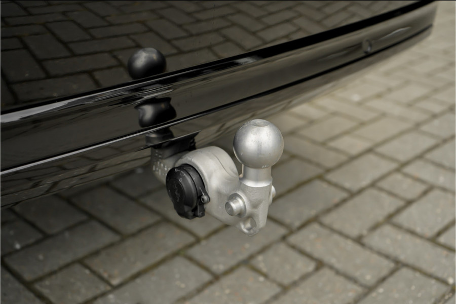 Volvo XC90 2.0 T8 Plug-in AWD Ultra Black 7p Model 2027 B&W Pano Massage Stoelventilatie Trekhaak