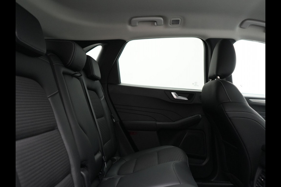 Ford Kuga 2.5 PHEV Titanium X 225pk Dealer O.H. | Trekhaak Af Fabriek | Adaptive Cruise | Head Up | 360 Camera | Sportstoelen & Stuur Verwarmd | BLIS | Keyless | Apple Carplay | Navigatie | DAB | 20"L.M |