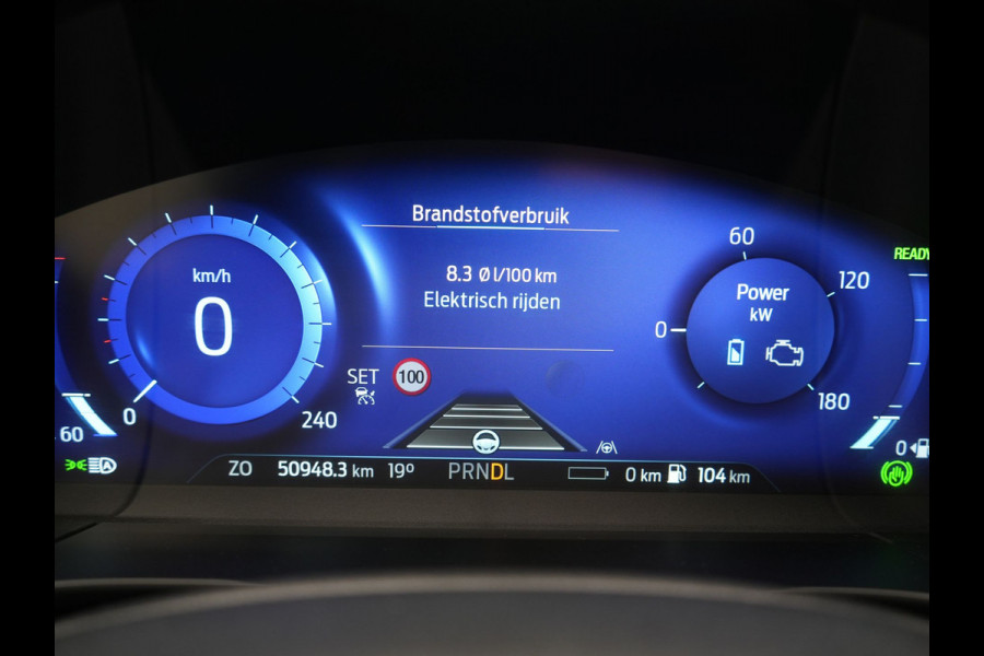Ford Kuga 2.5 PHEV Titanium X 225pk Dealer O.H. | Trekhaak Af Fabriek | Adaptive Cruise | Head Up | 360 Camera | Sportstoelen & Stuur Verwarmd | BLIS | Keyless | Apple Carplay | Navigatie | DAB | 20"L.M |