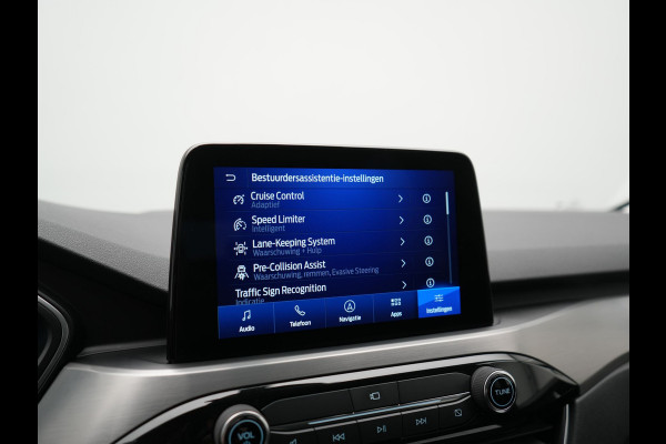 Ford Kuga 2.5 PHEV Titanium X 225pk Dealer O.H. | Trekhaak Af Fabriek | Adaptive Cruise | Head Up | 360 Camera | Sportstoelen & Stuur Verwarmd | BLIS | Keyless | Apple Carplay | Navigatie | DAB | 20"L.M |