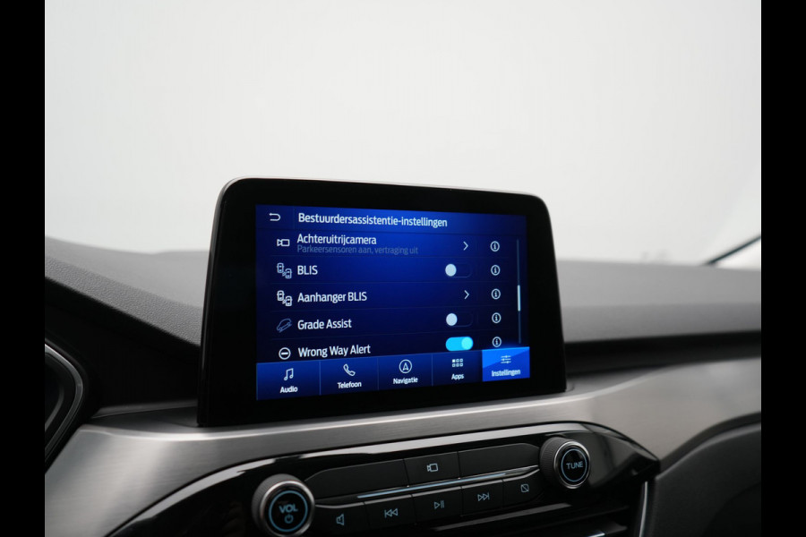 Ford Kuga 2.5 PHEV Titanium X 225pk Dealer O.H. | Trekhaak Af Fabriek | Adaptive Cruise | Head Up | 360 Camera | Sportstoelen & Stuur Verwarmd | BLIS | Keyless | Apple Carplay | Navigatie | DAB | 20"L.M |