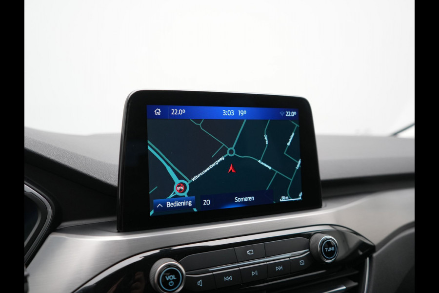 Ford Kuga 2.5 PHEV Titanium X 225pk Dealer O.H. | Trekhaak Af Fabriek | Adaptive Cruise | Head Up | 360 Camera | Sportstoelen & Stuur Verwarmd | BLIS | Keyless | Apple Carplay | Navigatie | DAB | 20"L.M |