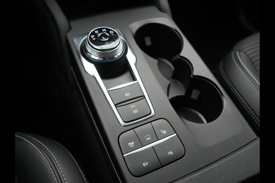 Ford Kuga 2.5 PHEV Titanium X 225pk Dealer O.H. | Trekhaak Af Fabriek | Adaptive Cruise | Head Up | 360 Camera | Sportstoelen & Stuur Verwarmd | BLIS | Keyless | Apple Carplay | Navigatie | DAB | 20"L.M |