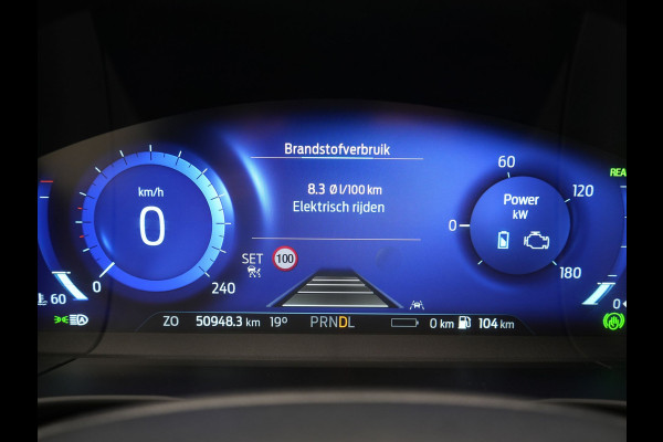 Ford Kuga 2.5 PHEV Titanium X 225pk Dealer O.H. | Trekhaak Af Fabriek | Adaptive Cruise | Head Up | 360 Camera | Sportstoelen & Stuur Verwarmd | BLIS | Keyless | Apple Carplay | Navigatie | DAB | 20"L.M |